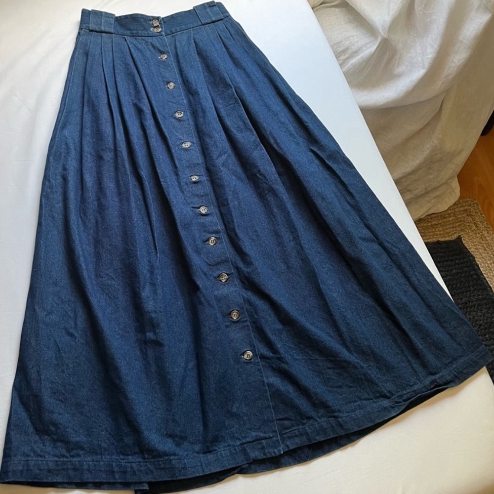 Crown Point Vintage Denim Ranch Skirt size small